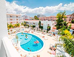 Apartamentos Calas De Ibiza