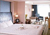 Aparthotel Housez Suites