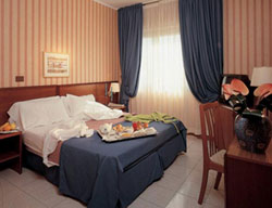 Hotel Cancelli Rossi Rome Airport
