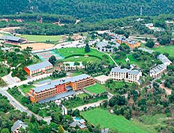 Hotel El Montanya & Resort