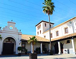 Hotel Hacienda Montija