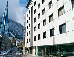Hotel Husa Mola Park