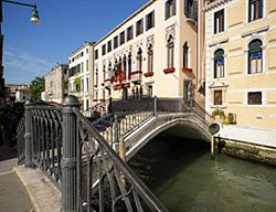 Hotel Liassidi Palace