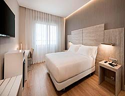 Hotel Nh Breton