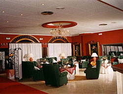 Hotel Reconquista