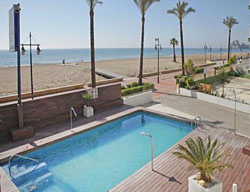 Hotel Sundays Beach